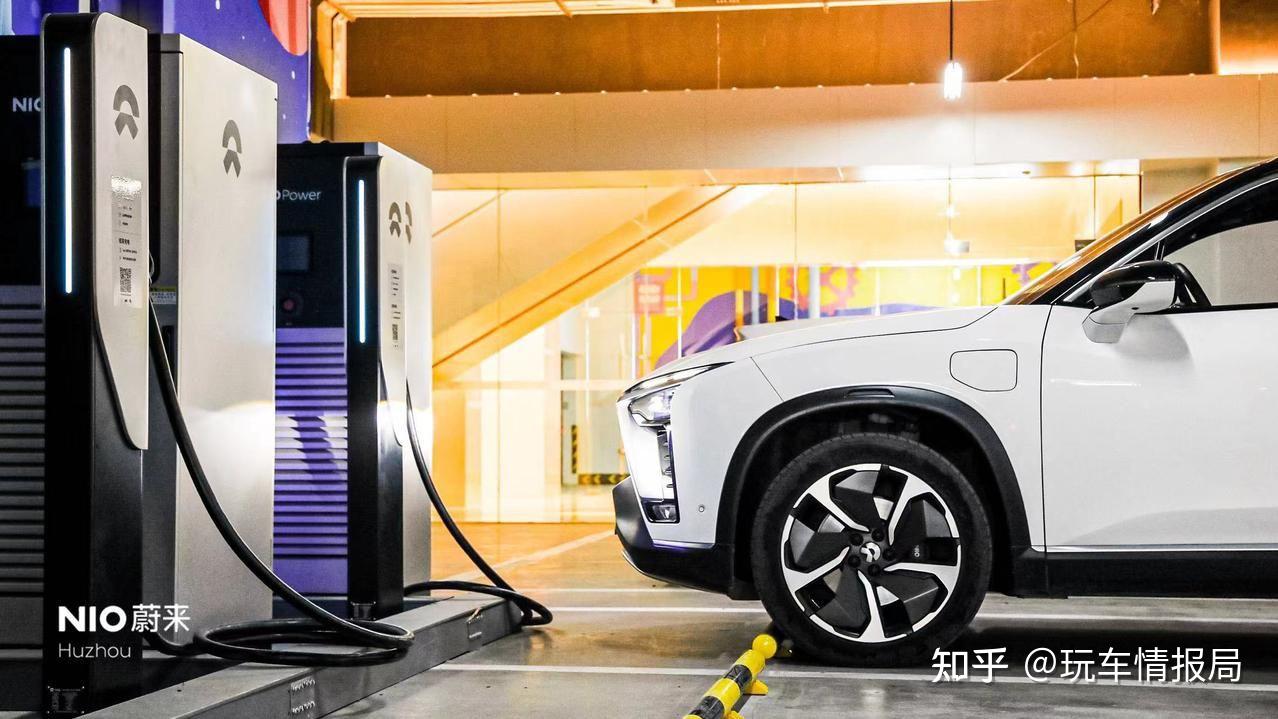 半年考倒计时：比亚迪订单量暴增，华为与理想角逐第一、多家车企难掩寒意
